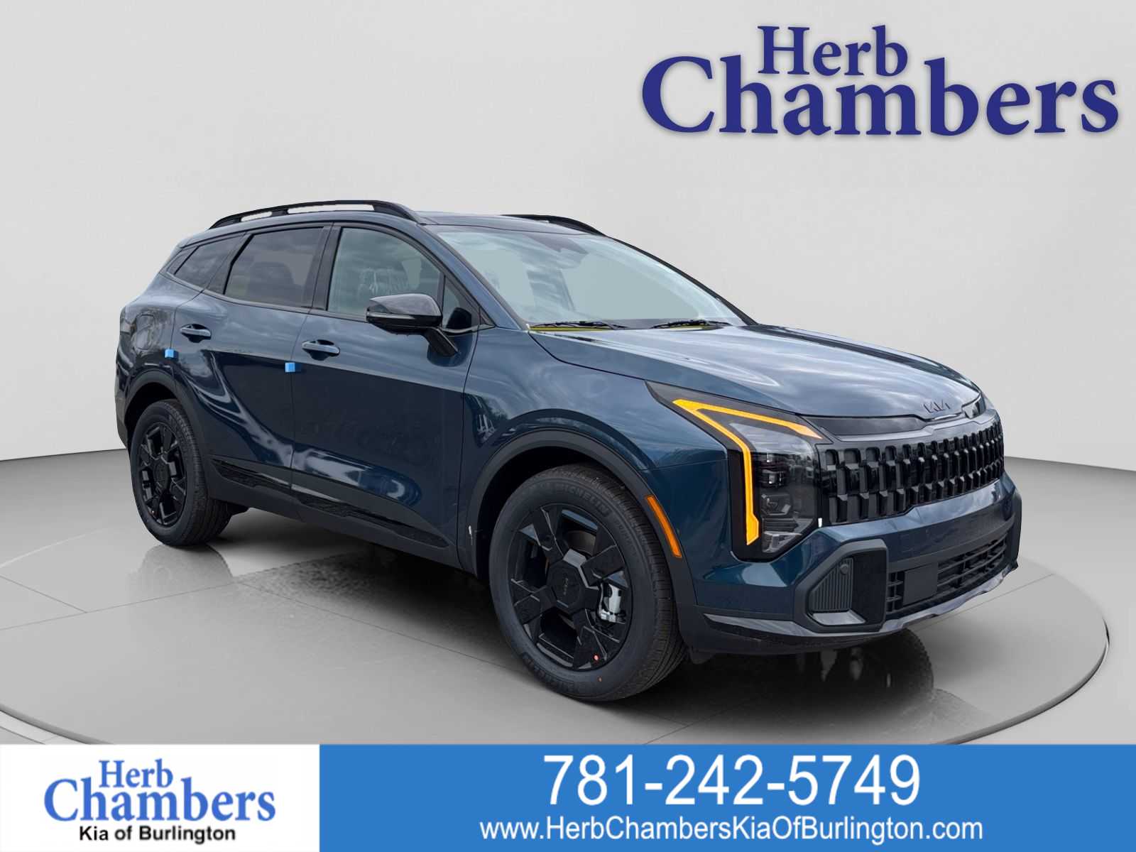 new 2026 Kia Sportage Plug-In Hybrid car, priced at $39,626