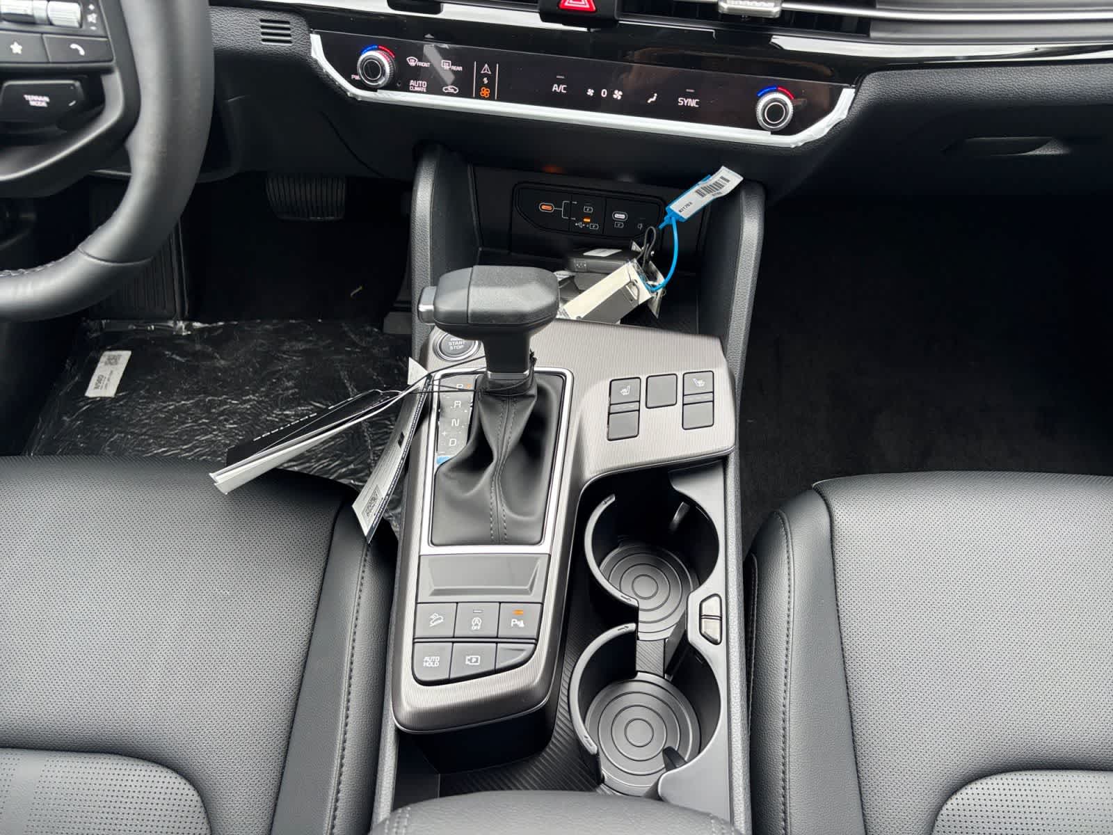 new 2026 Kia Sportage car, priced at $34,240