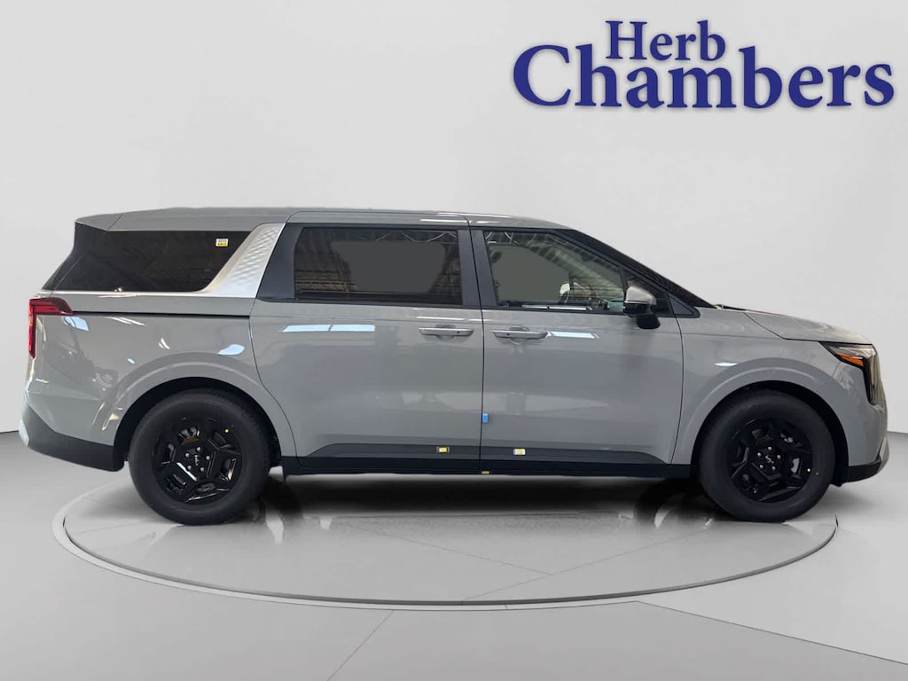 New 2027 Kia Carnival LXS Van Passenger Van