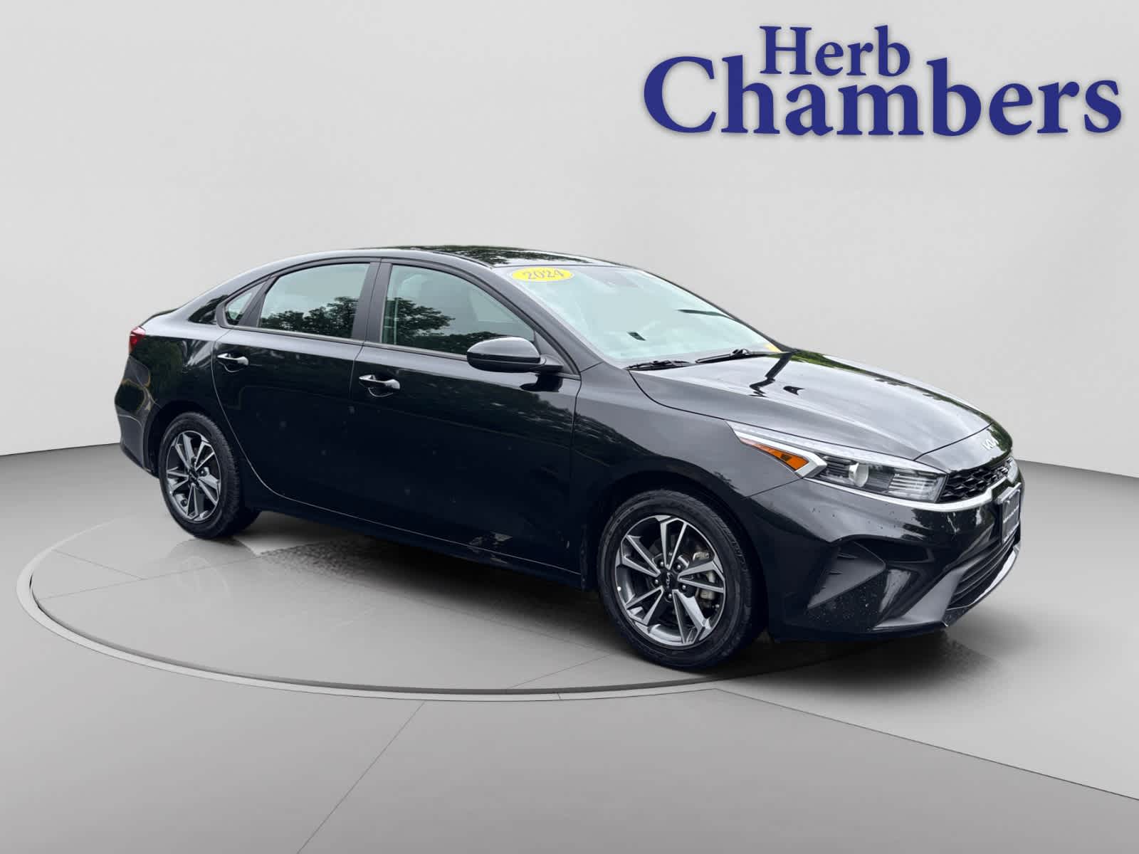 Used 2024 Kia Forte LXS with VIN 3KPF24AD5RE789845 for sale in Burlington, MA