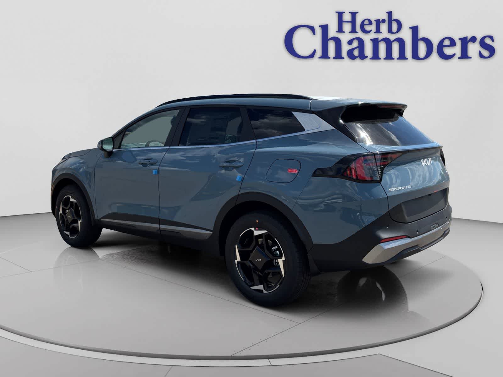 new 2026 Kia Sportage Hybrid car, priced at $36,660