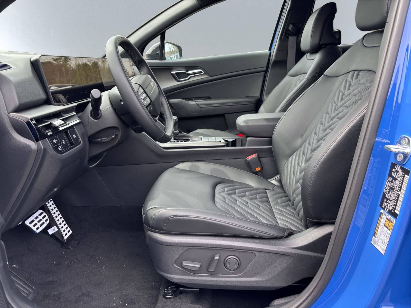new 2026 Kia Sportage car, priced at $38,298