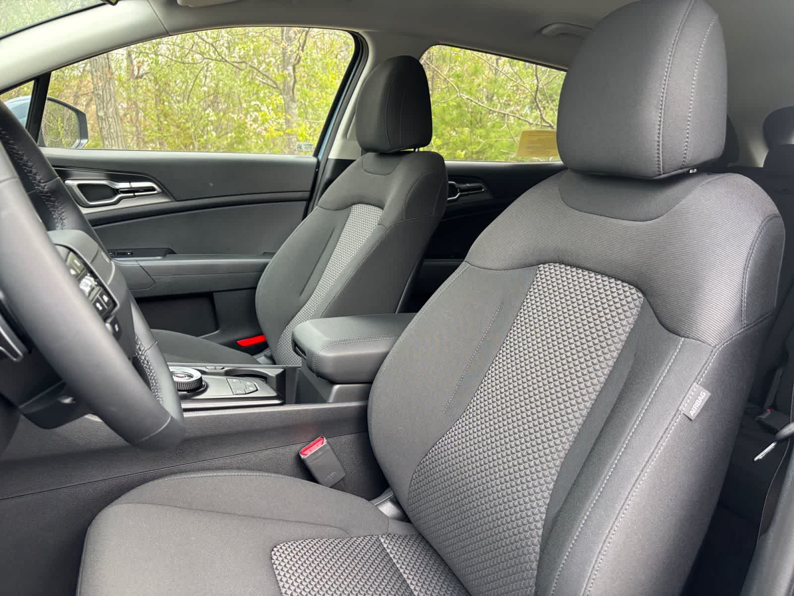 new 2026 Kia Sportage Hybrid car