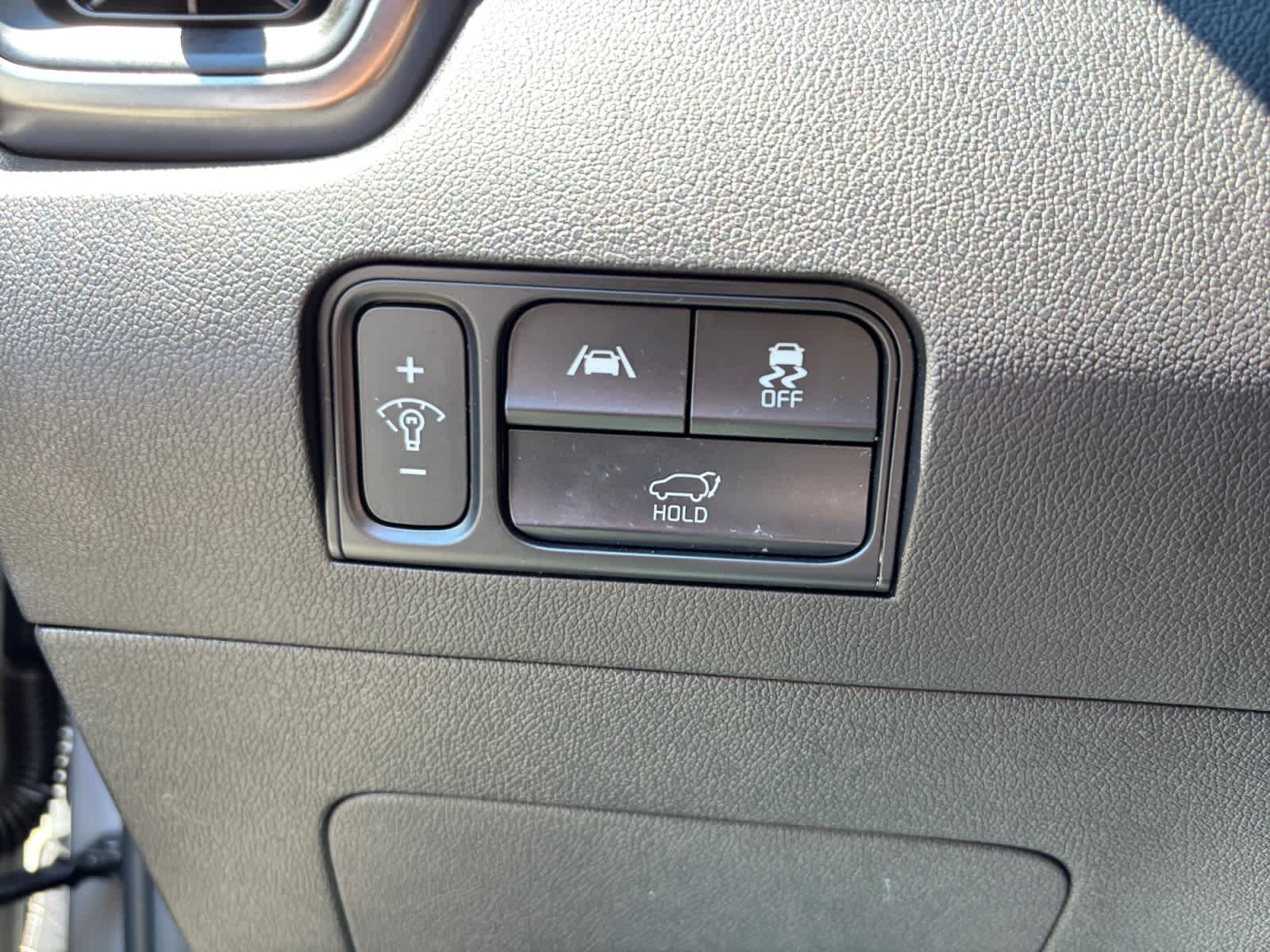 used 2023 Kia Sorento car, priced at $31,999