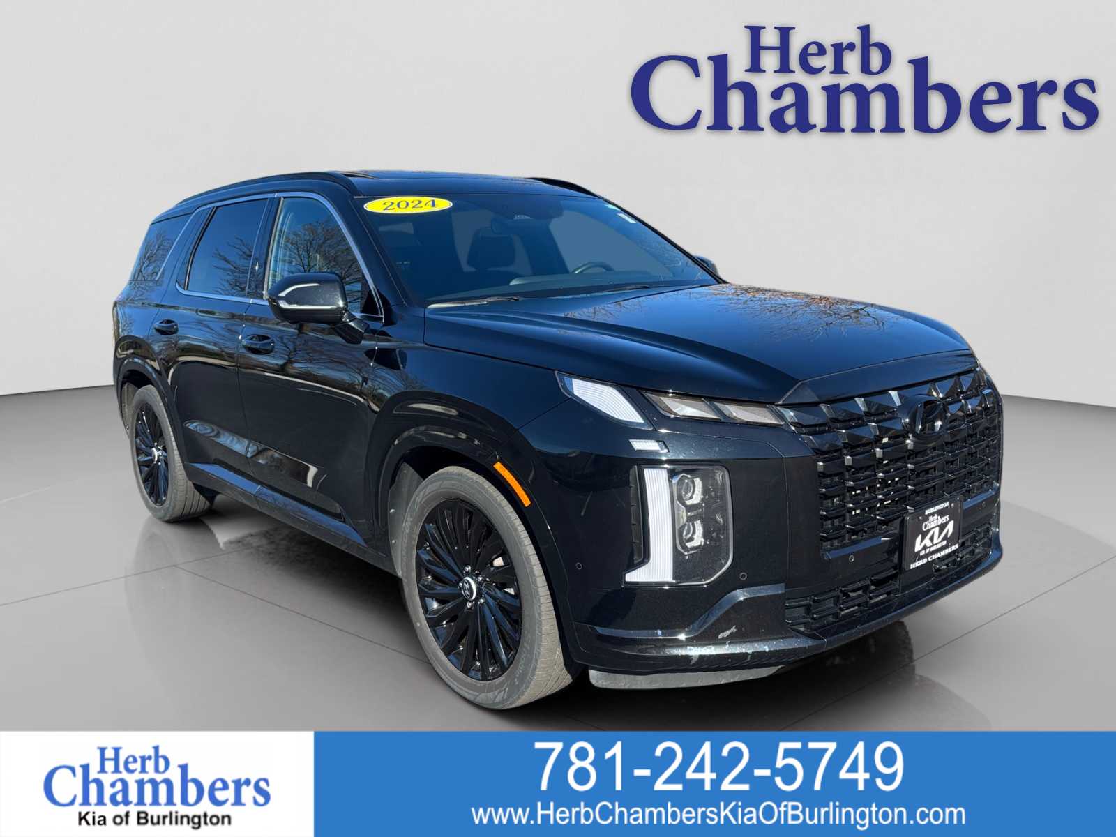 used 2024 Hyundai Palisade car, priced at $38,499