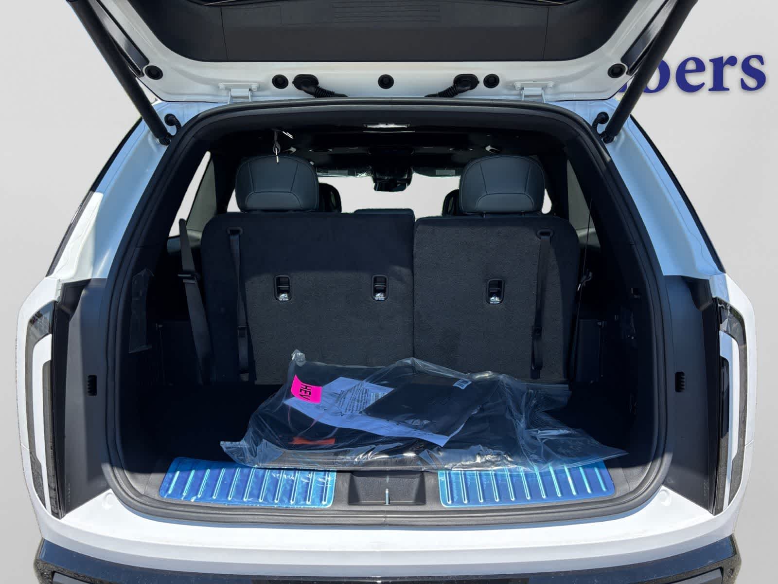 new 2027 Kia Telluride Hybrid car, priced at $57,700