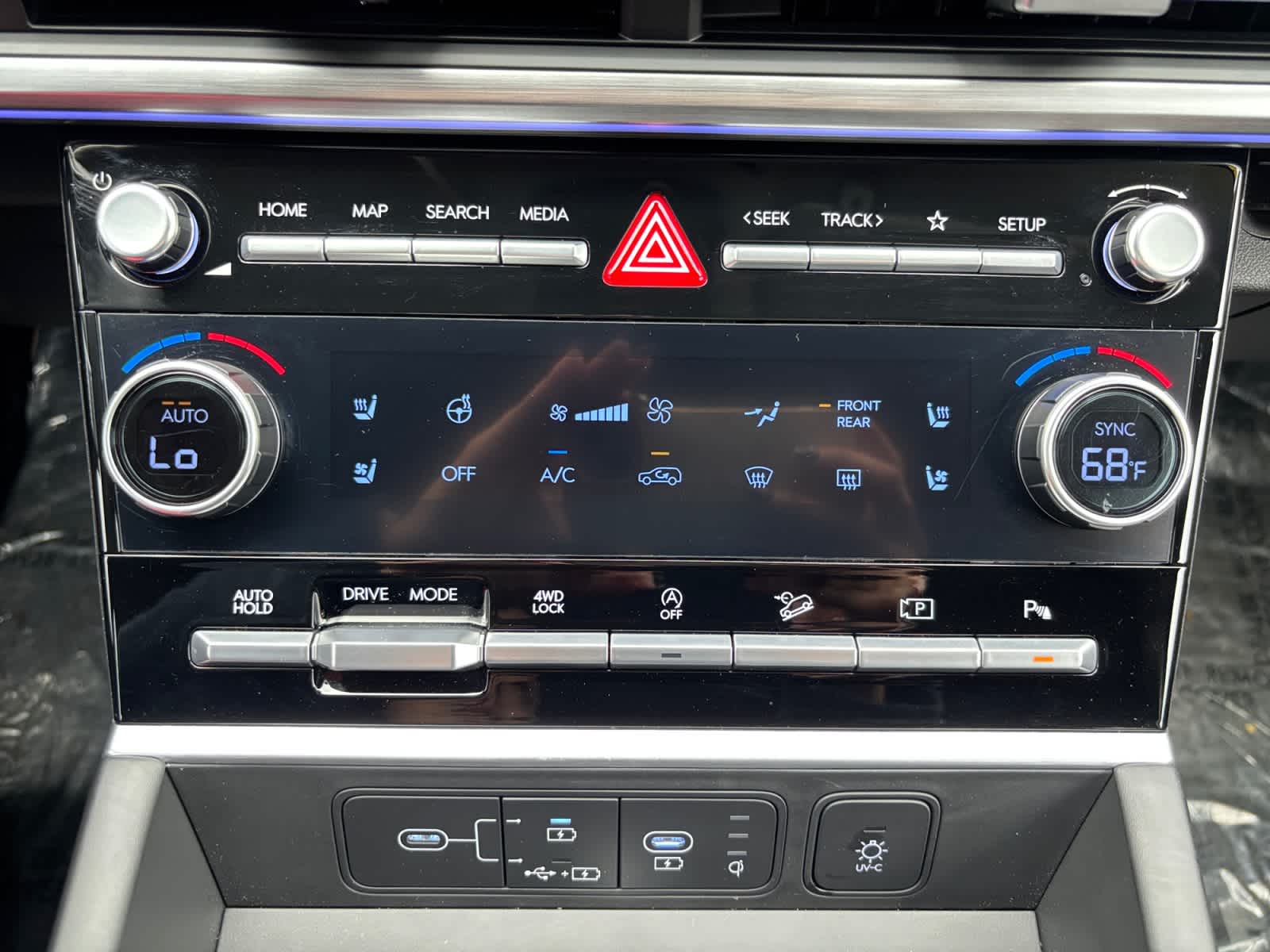used 2025 Hyundai Santa Fe car, priced at $37,497