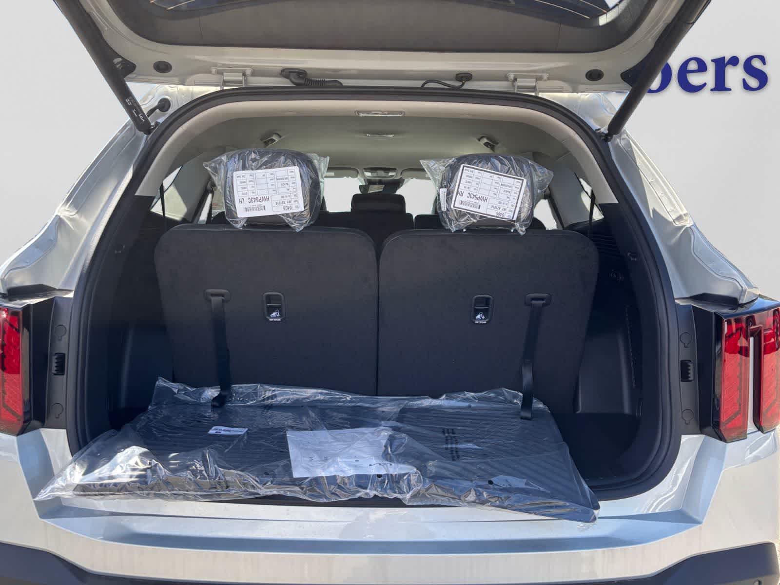 new 2026 Kia Sorento car, priced at $41,500