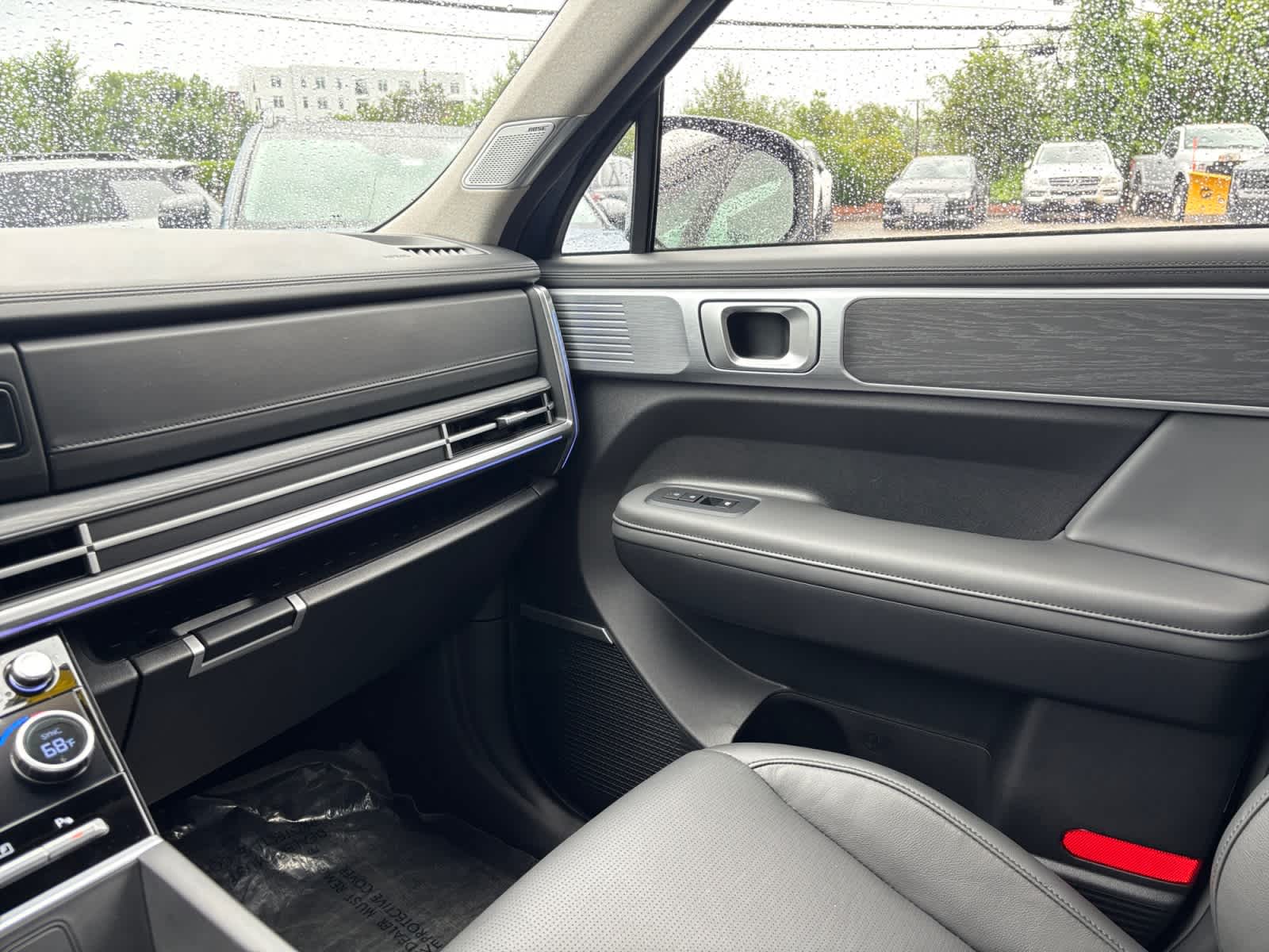 used 2025 Hyundai Santa Fe car, priced at $37,497