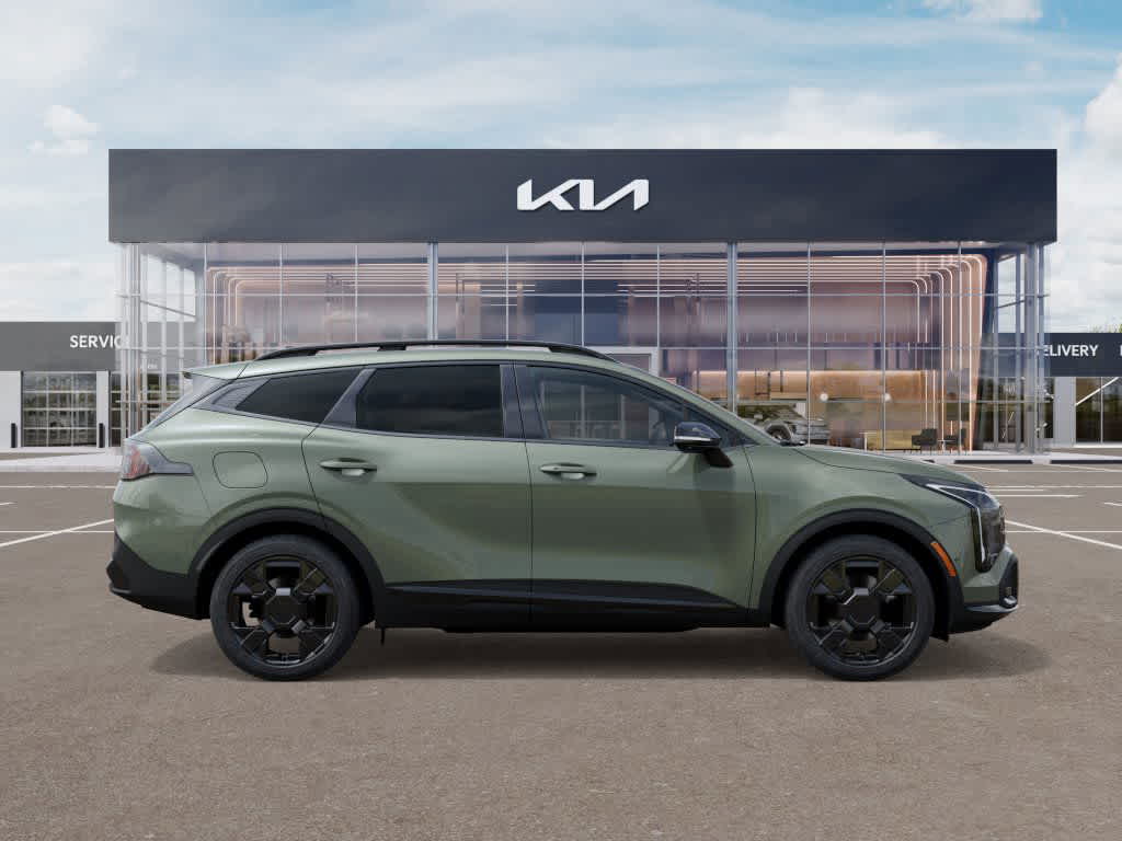 new 2026 Kia Sportage Plug-In Hybrid car, priced at $49,010