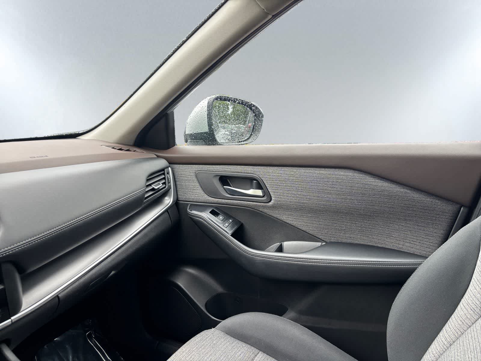 used 2023 Nissan Rogue car, priced at $20,999