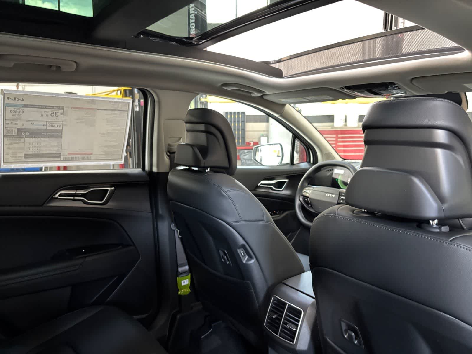 new 2026 Kia Sportage Hybrid car, priced at $37,155