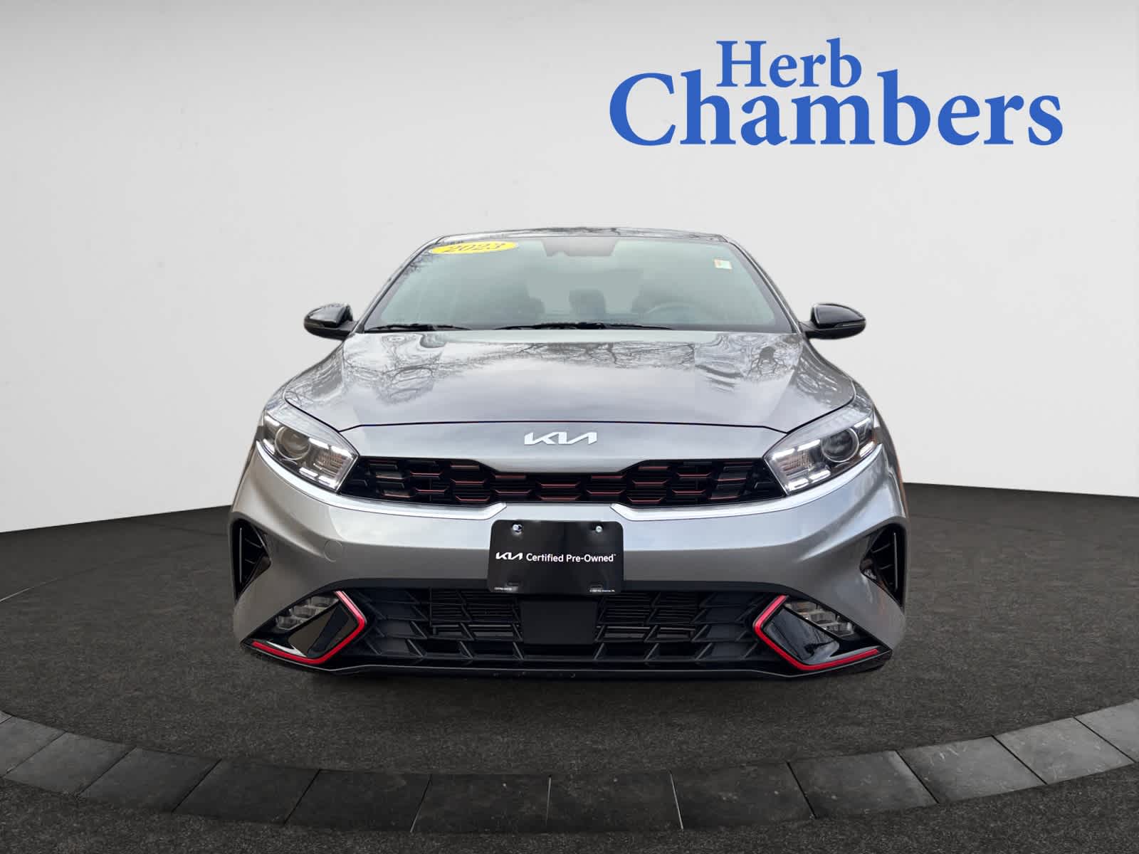 2023 Kia Forte GT-Line photo 2