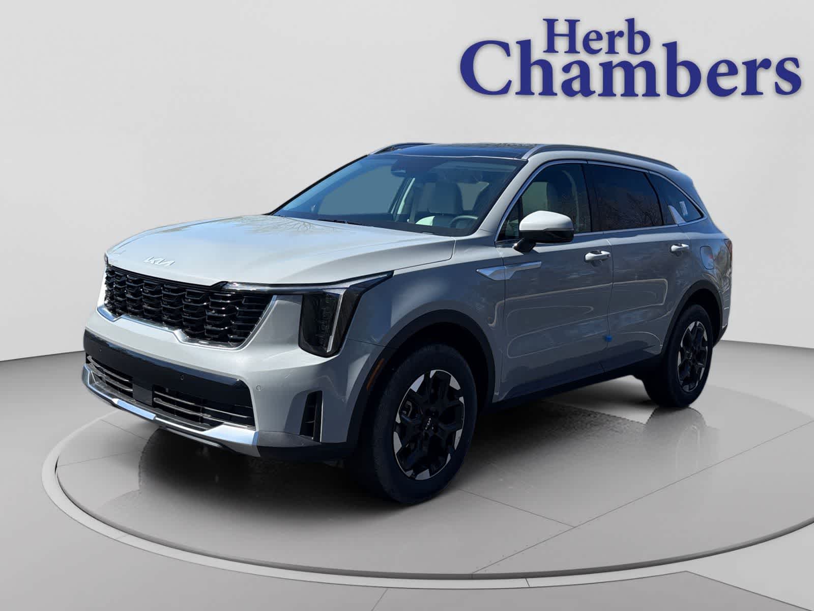 new 2026 Kia Sorento car, priced at $40,330