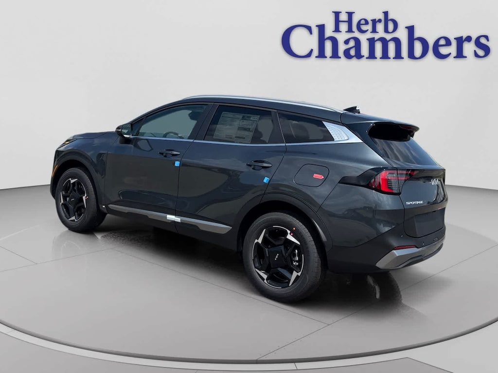 New 2026 Kia Sportage EX SUV