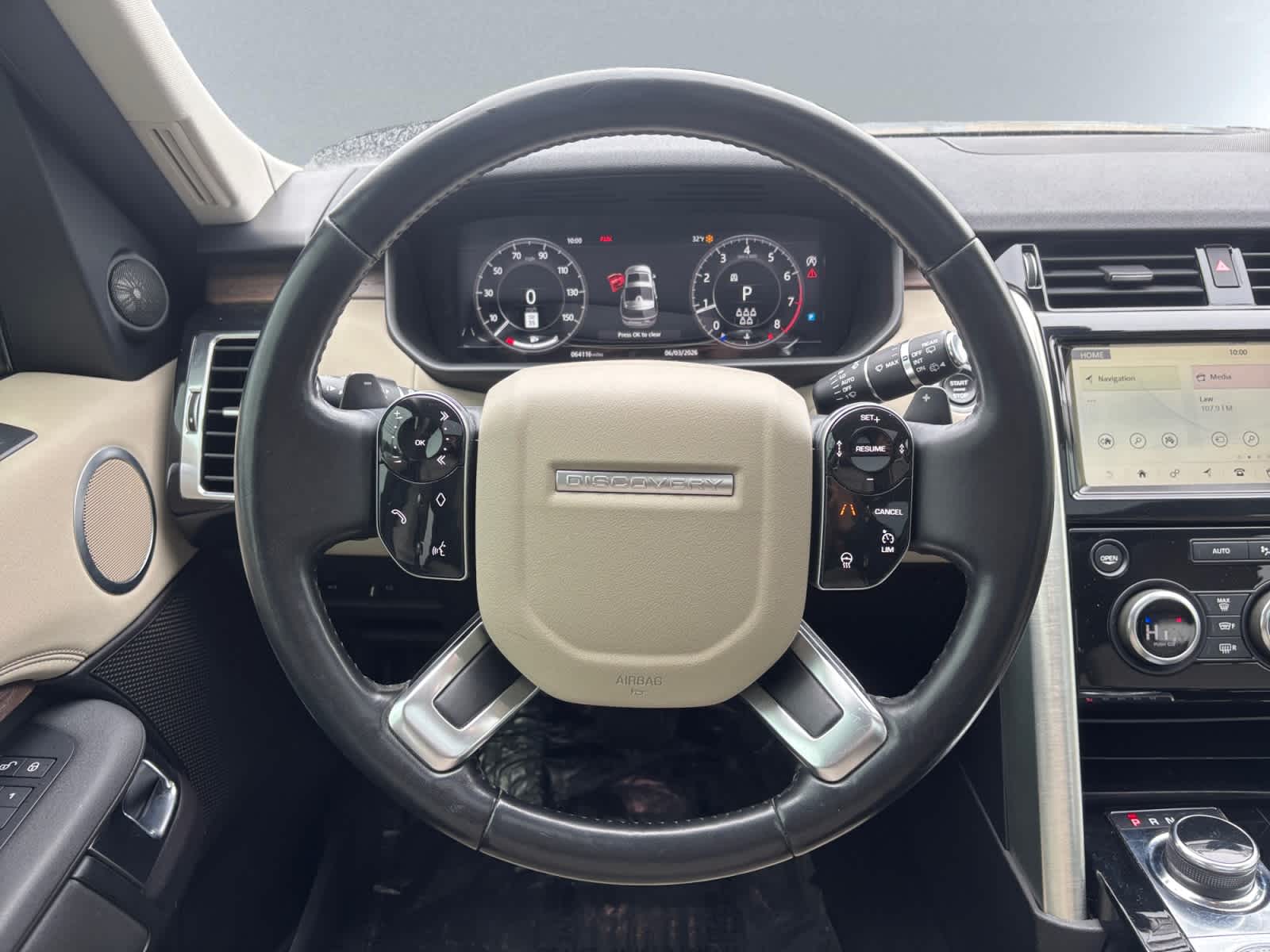 used 2019 Land Rover Discovery car, priced at $21,215
