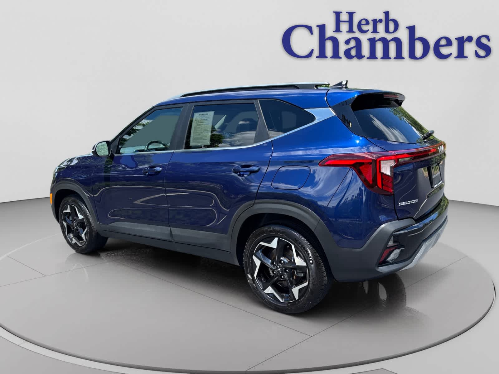 used 2024 Kia Seltos car, priced at $25,999