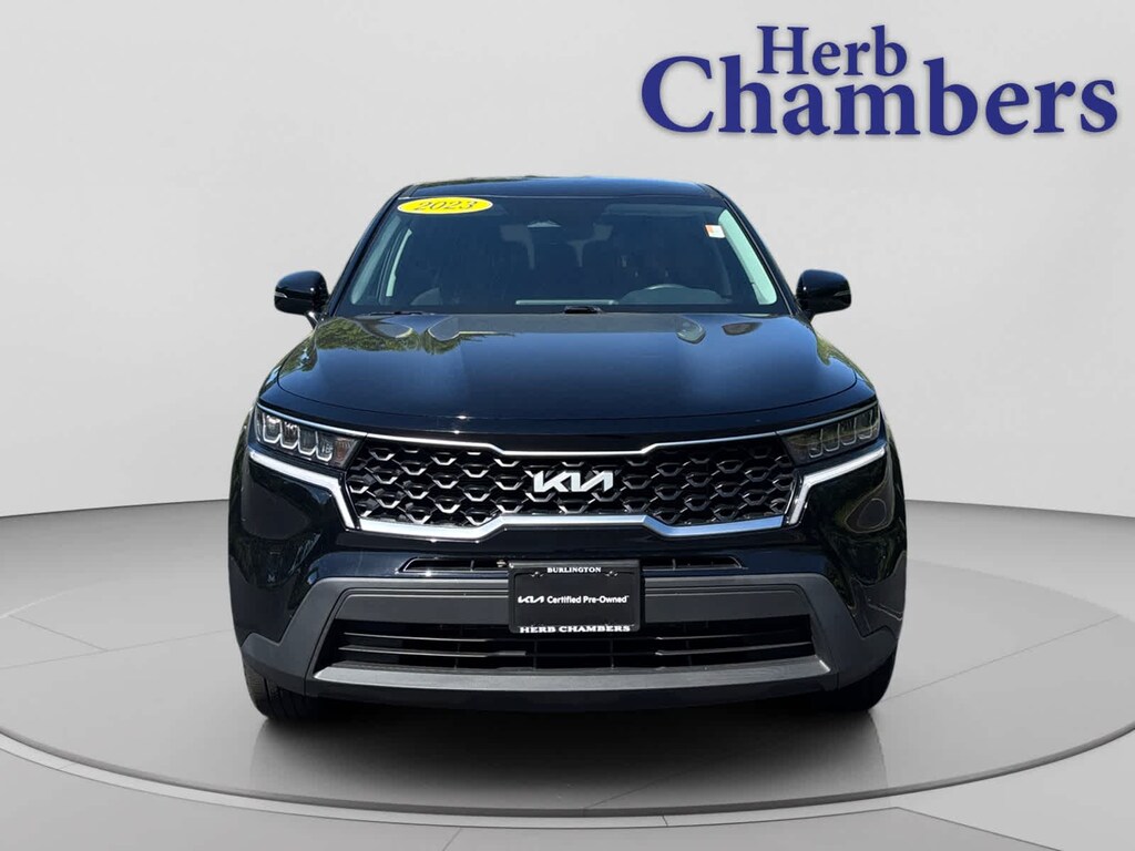 Used 2023 Kia Sorento LX SUV