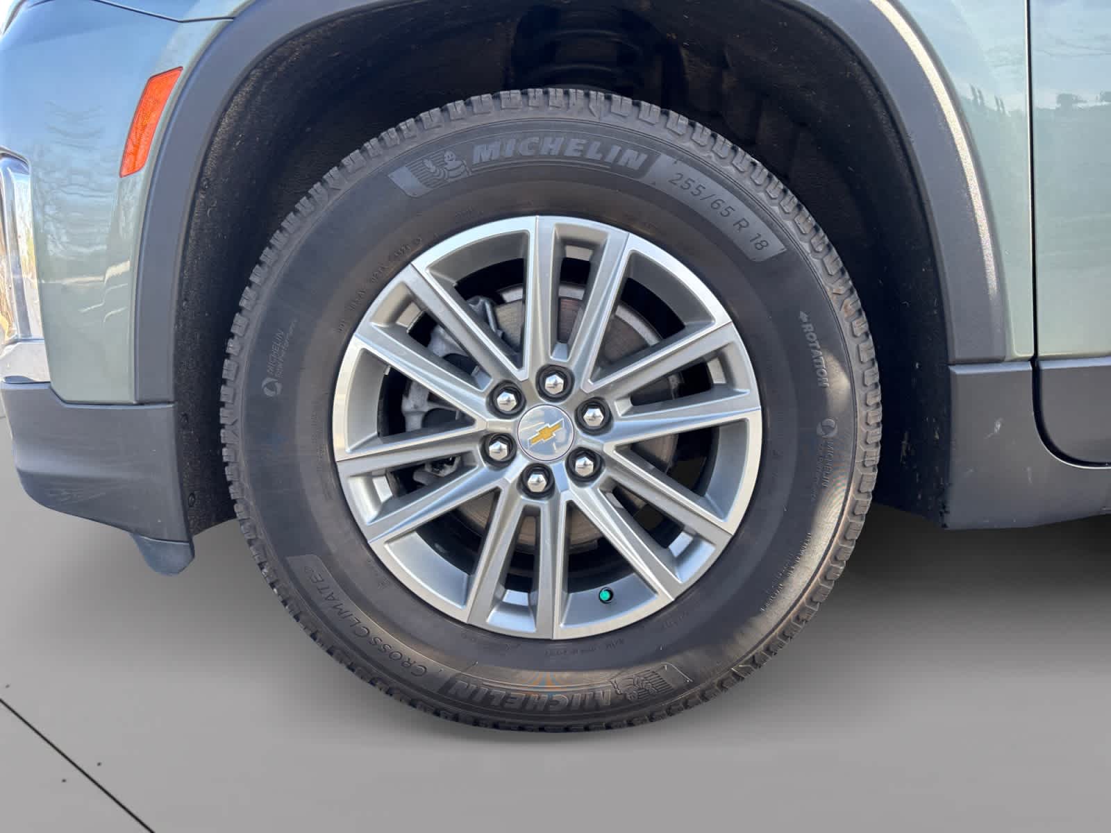 used 2023 Chevrolet Traverse car, priced at $23,999