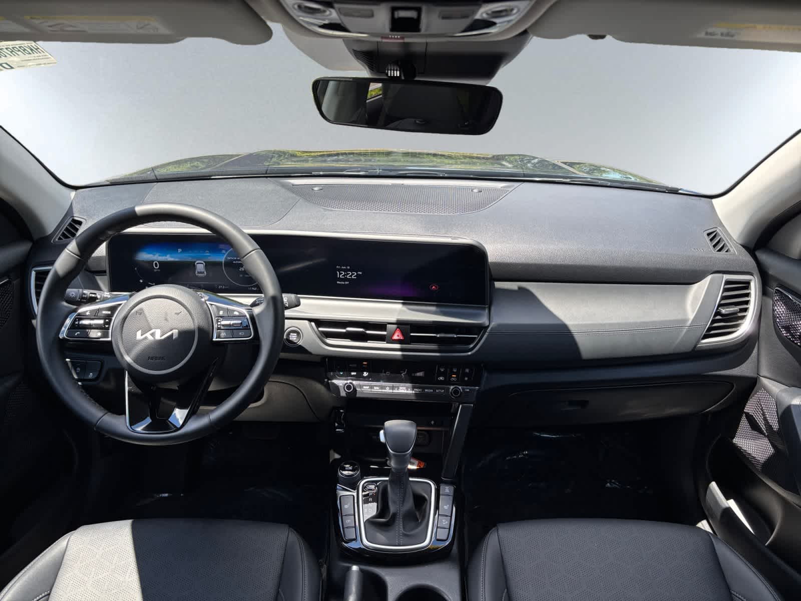 used 2024 Kia Seltos car, priced at $25,999