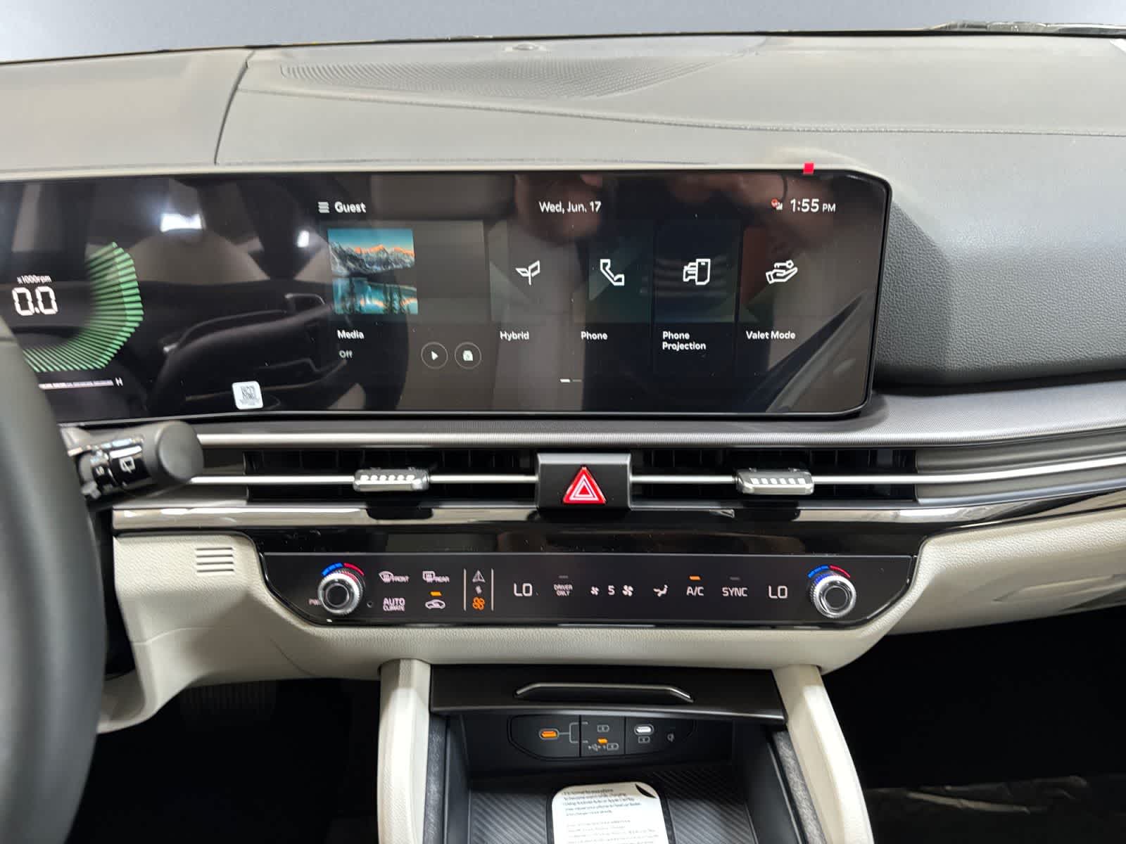 new 2026 Kia Sportage Hybrid car, priced at $36,660