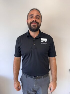 Staff member John Francis from ID_541442