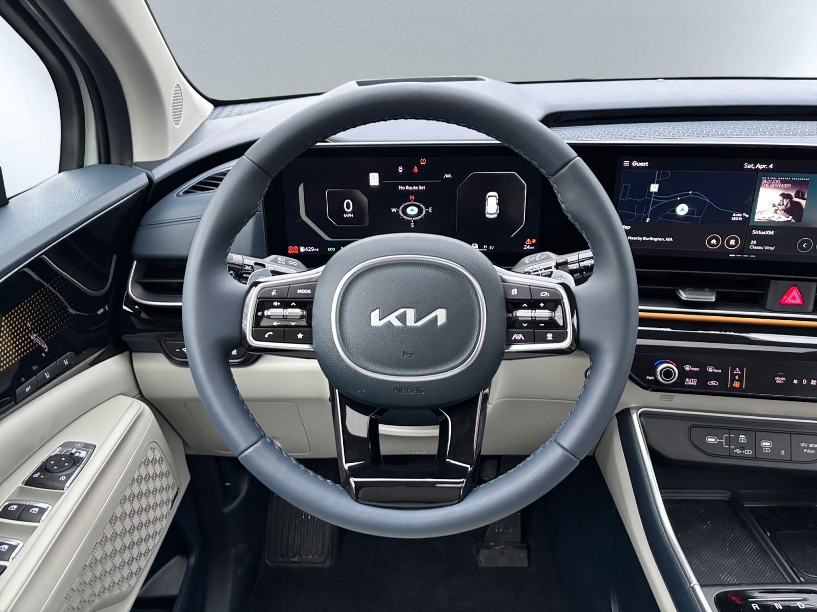 used 2025 Kia Carnival Hybrid car, priced at $49,998
