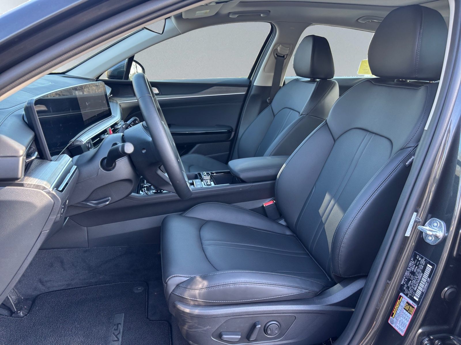 used 2025 Kia K5 car, priced at $31,998