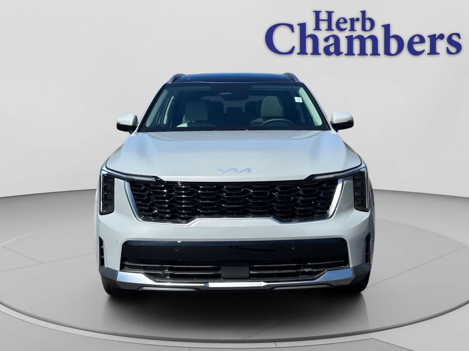 new 2026 Kia Sorento car, priced at $40,330
