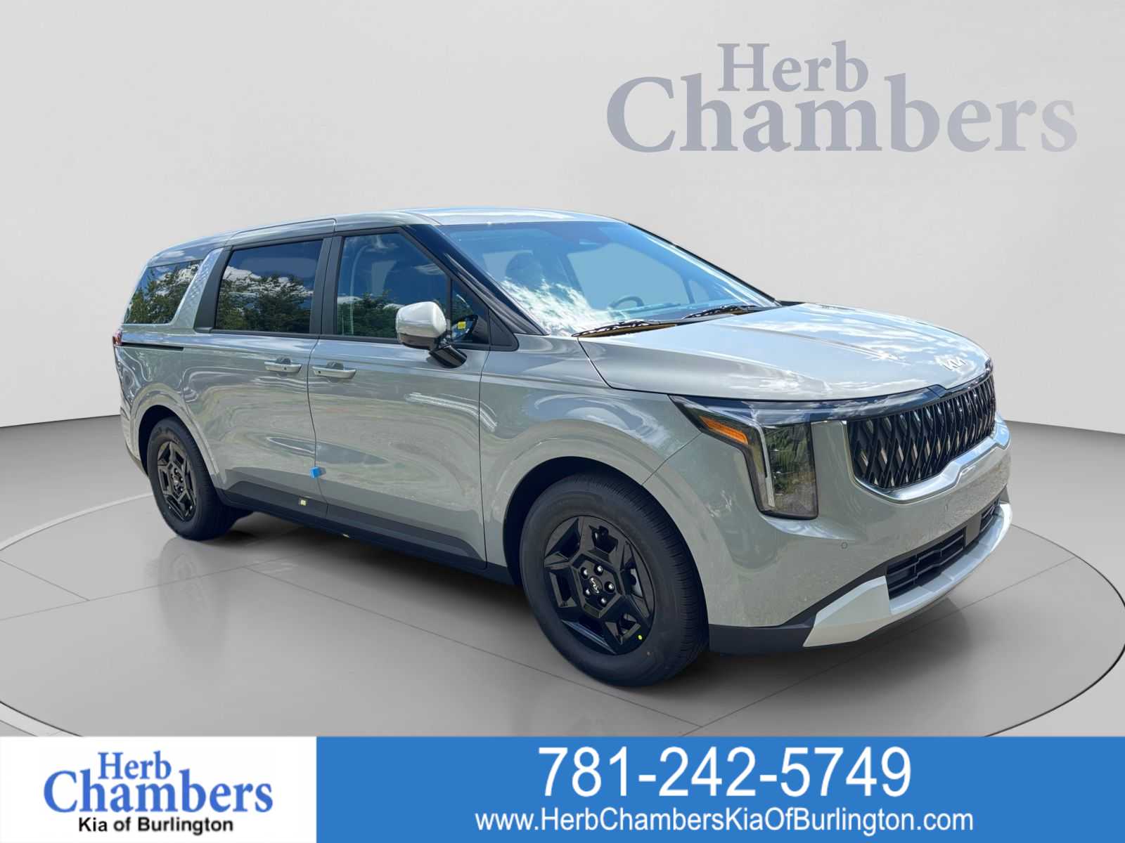  Kia Carnival