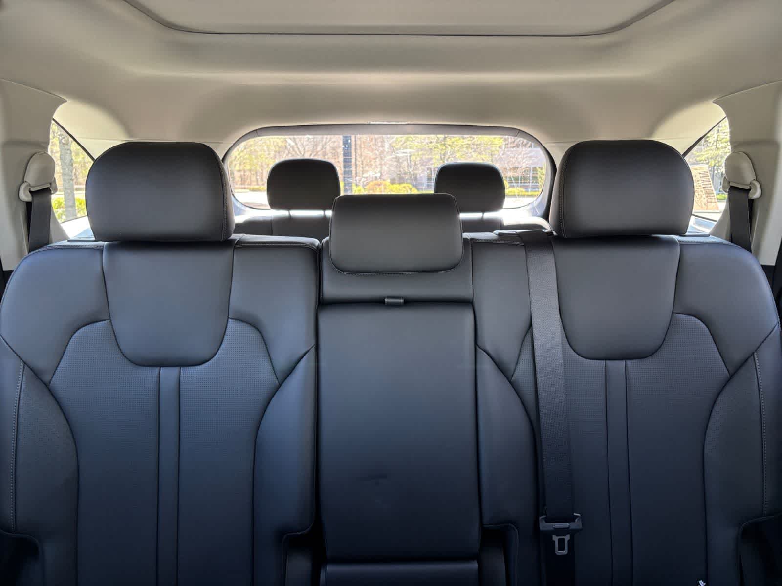 new 2026 Kia Sorento car, priced at $38,247
