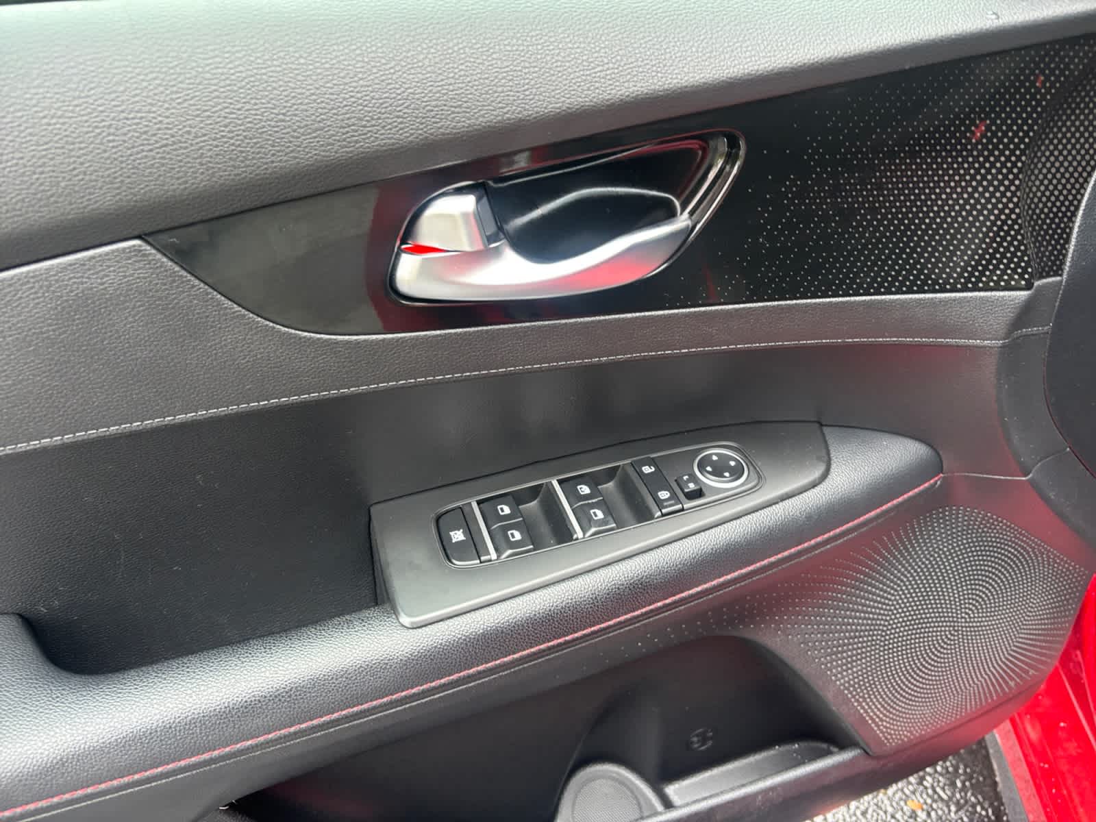 2023 Kia Forte GT - Photo 22