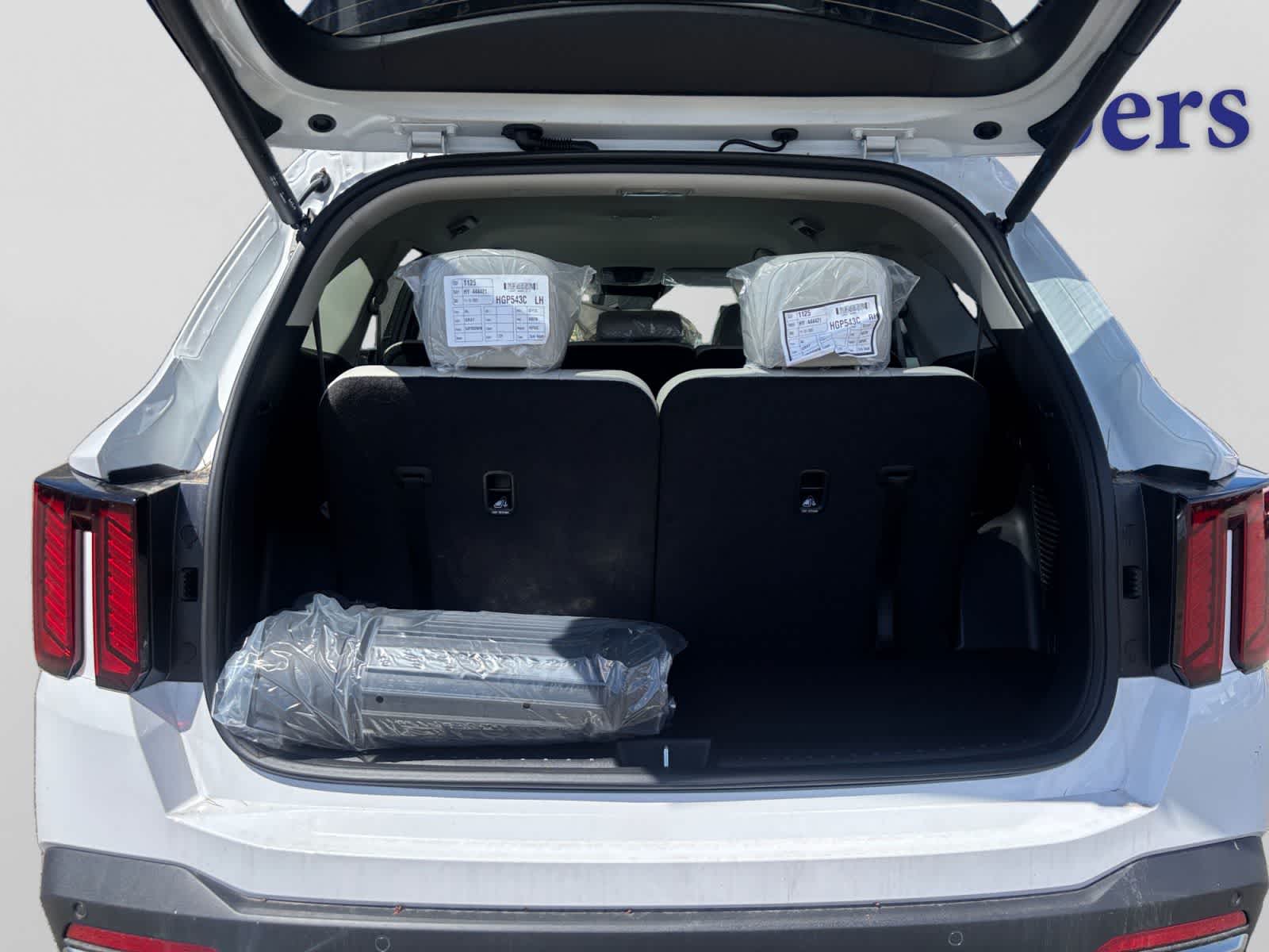 new 2026 Kia Sorento car, priced at $42,155