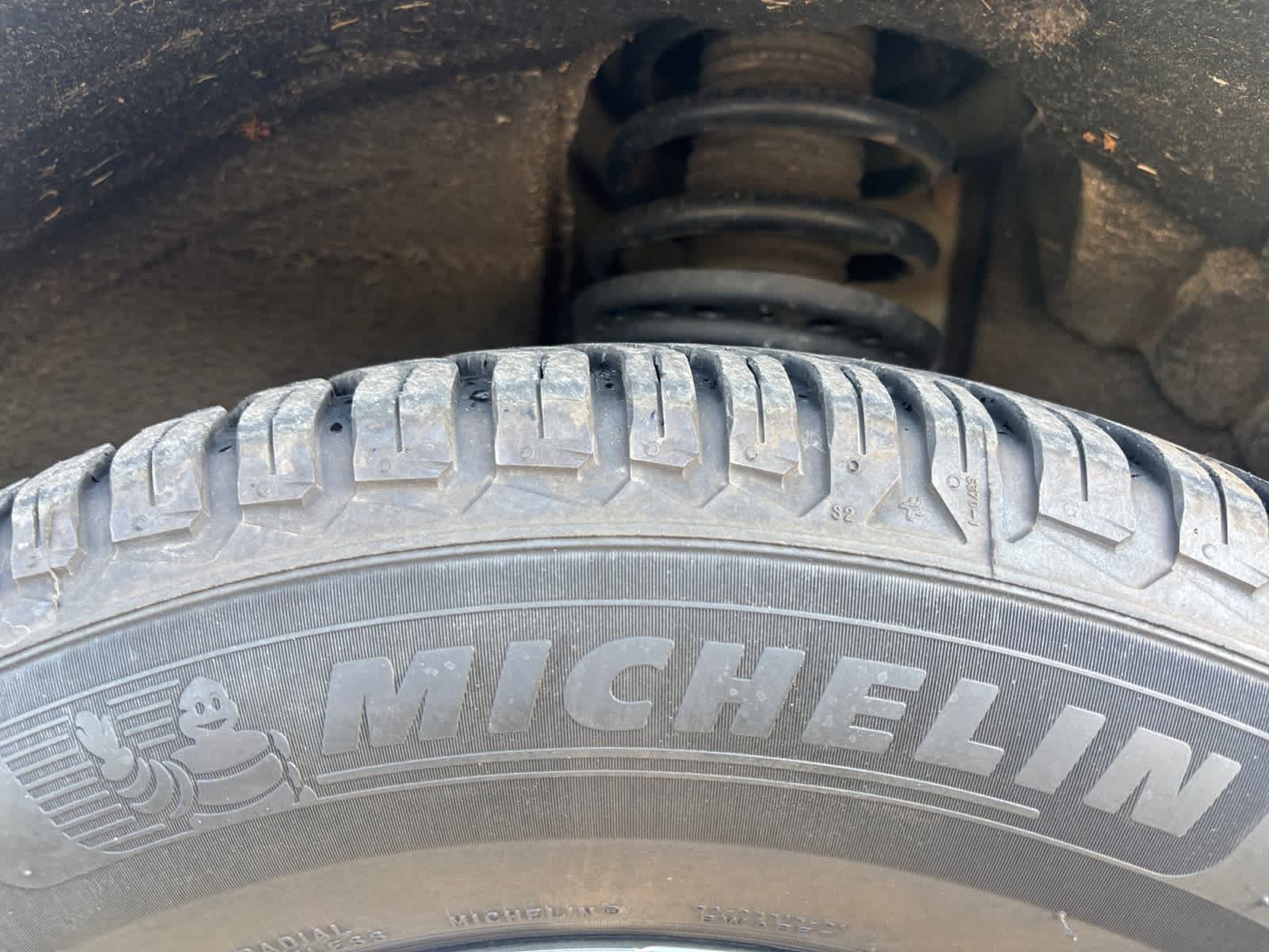 used 2023 Chevrolet Traverse car, priced at $23,999