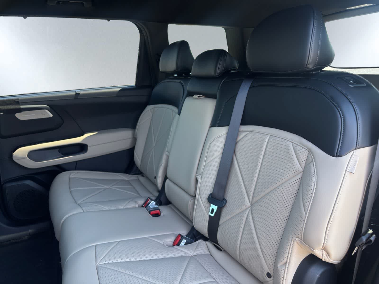new 2027 Kia Telluride car, priced at $48,730
