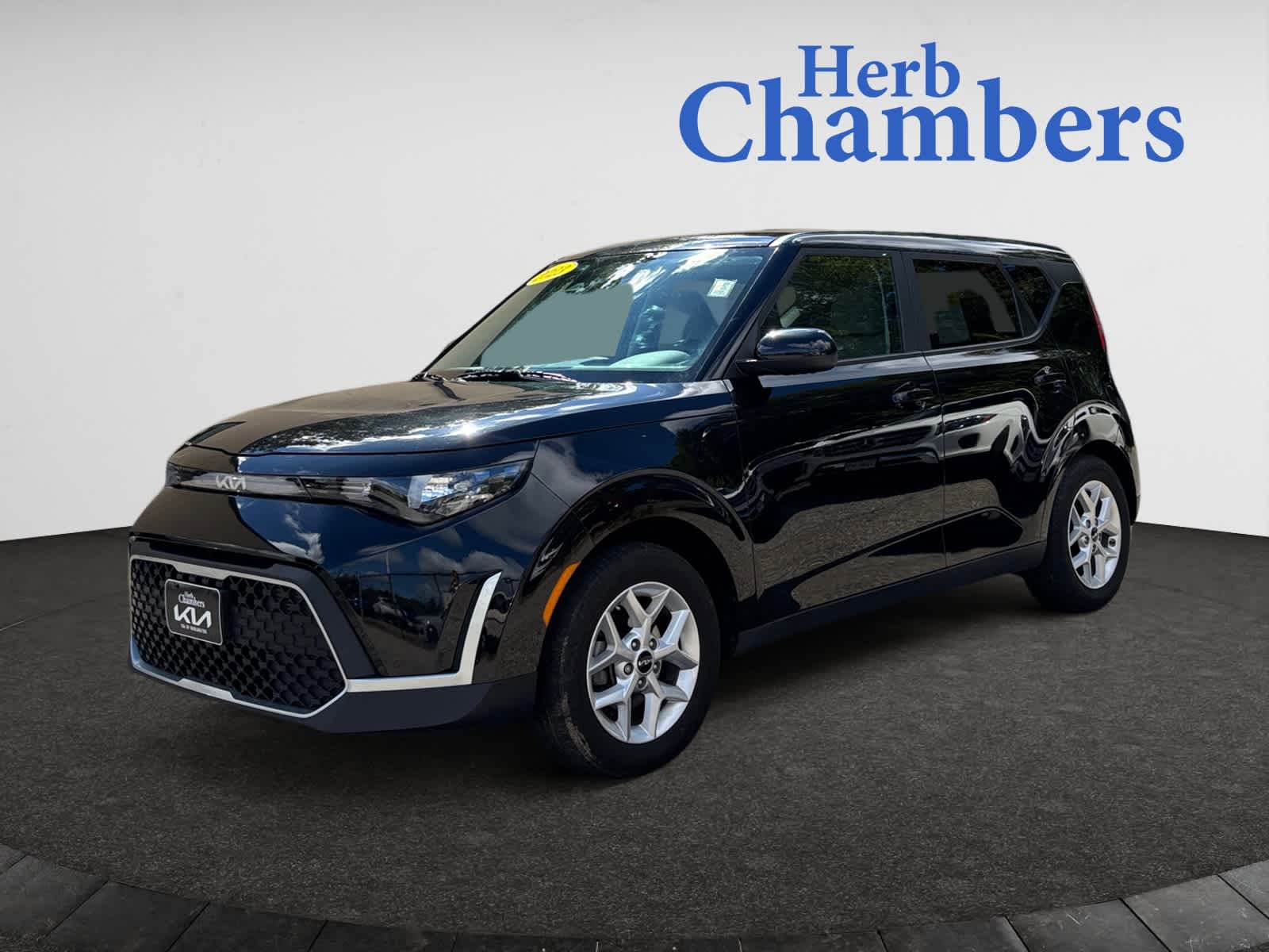 2023 Kia Soul LX photo 4