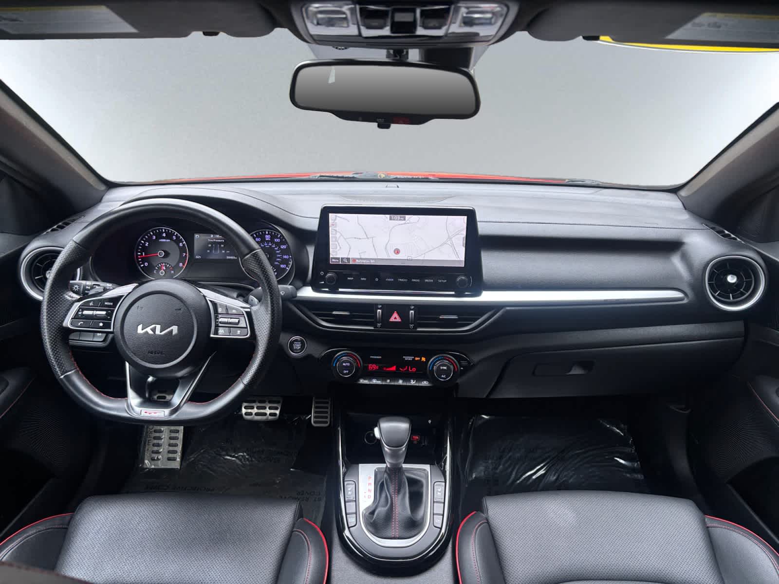 2023 Kia Forte GT - Photo 9