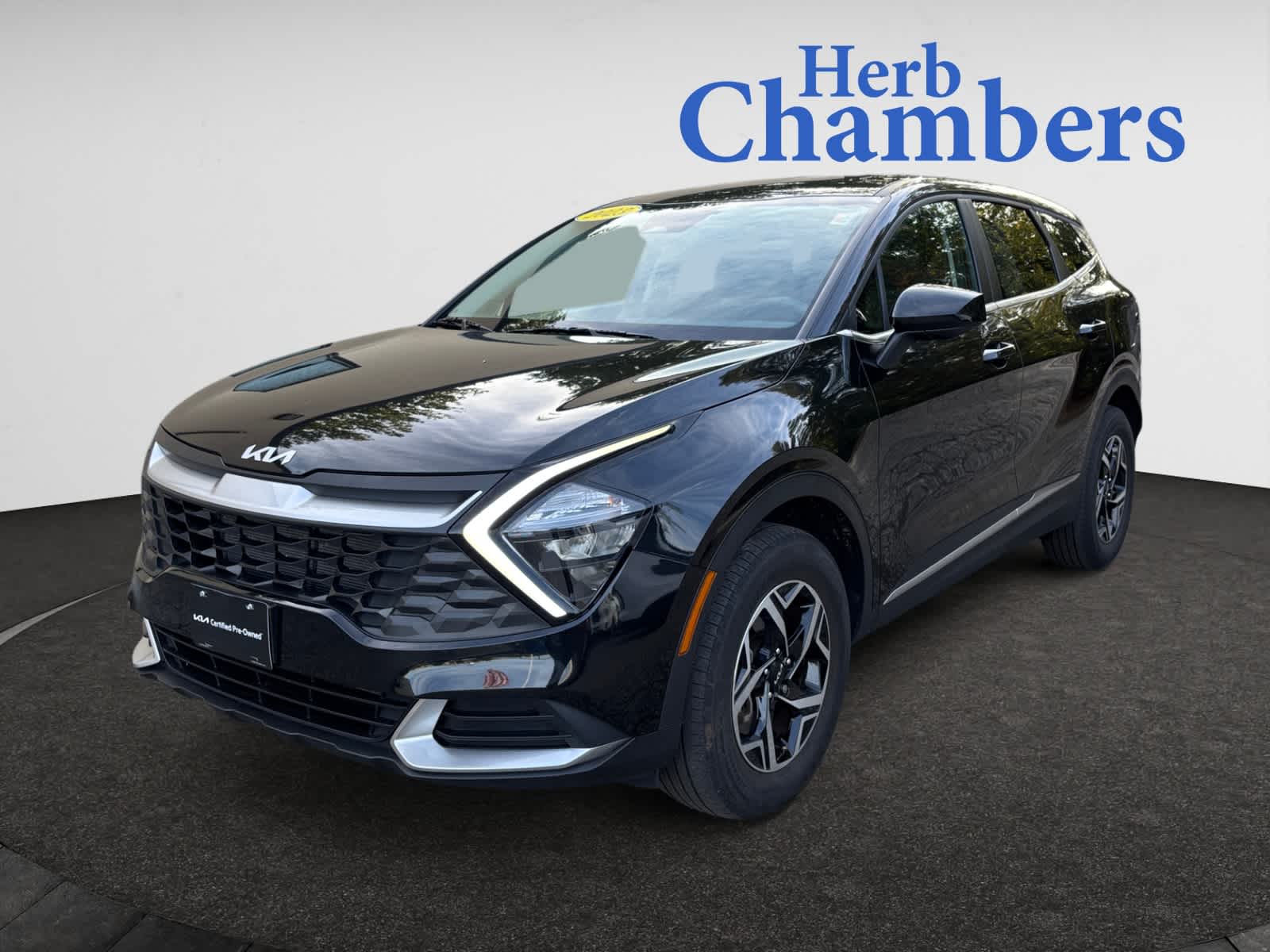 2023 Kia Sportage LX photo 3