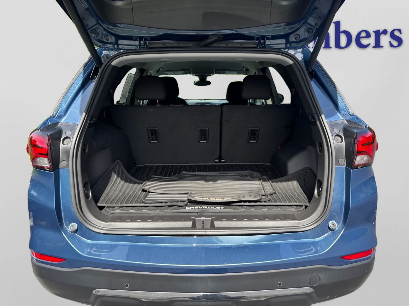used 2024 Chevrolet Equinox car, priced at $24,999