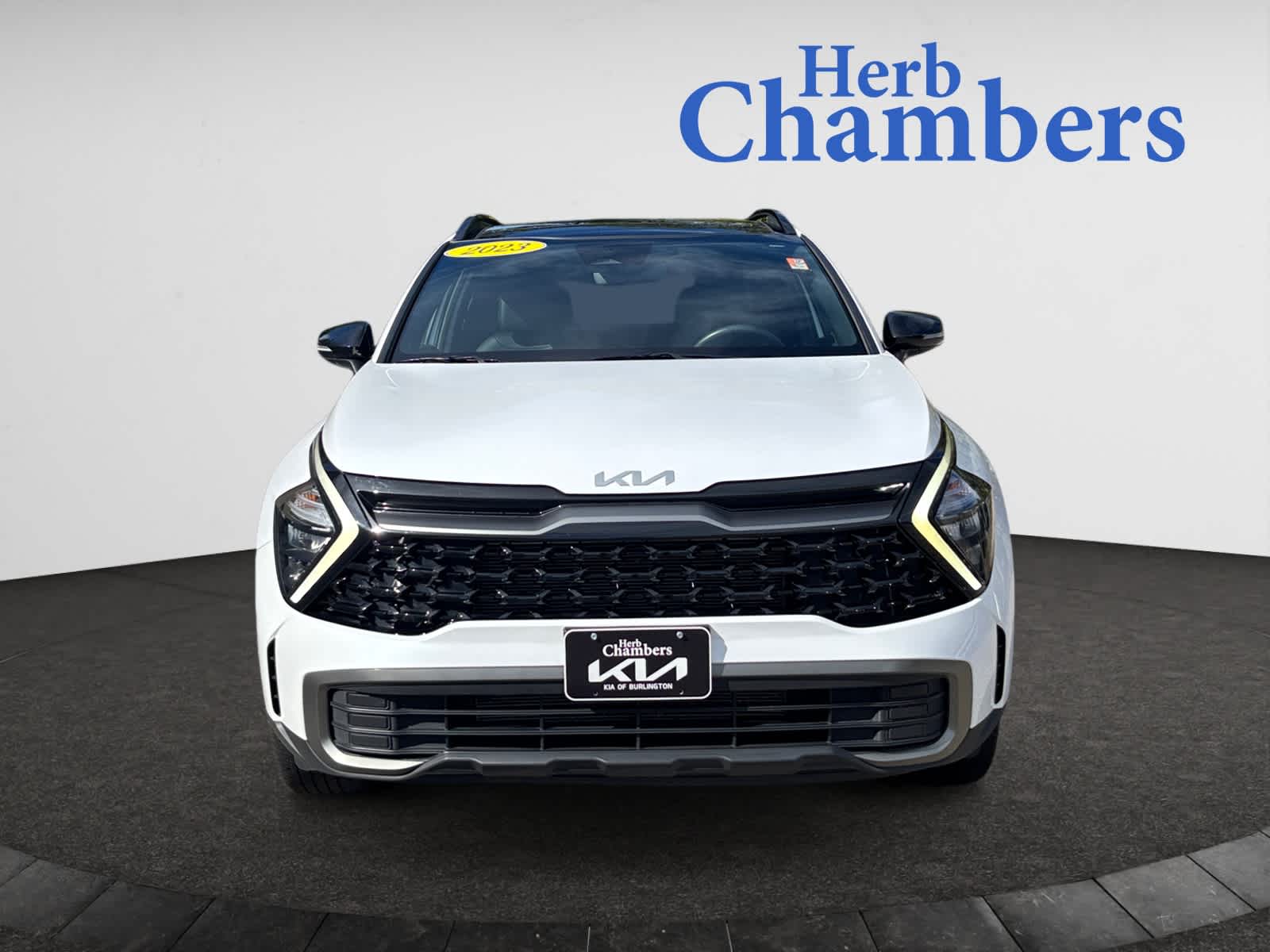 2023 Kia Sportage X-Line photo 2