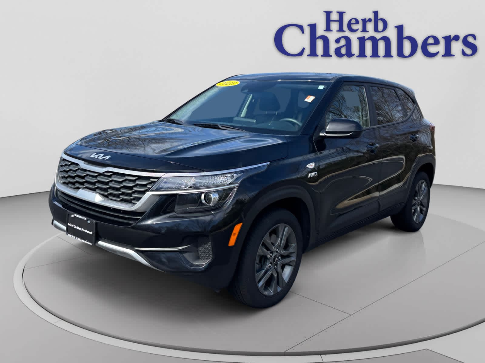 used 2023 Kia Seltos car, priced at $20,248