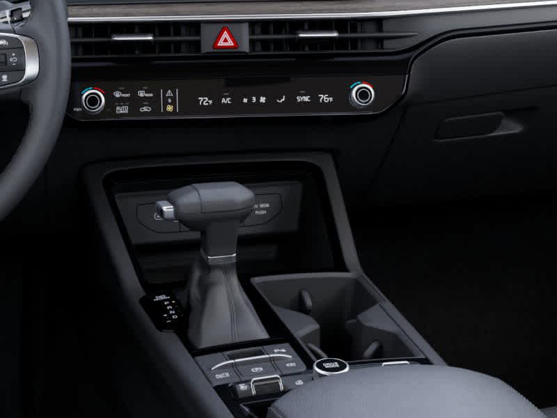 2025 Kia K5 EX - Photo 23