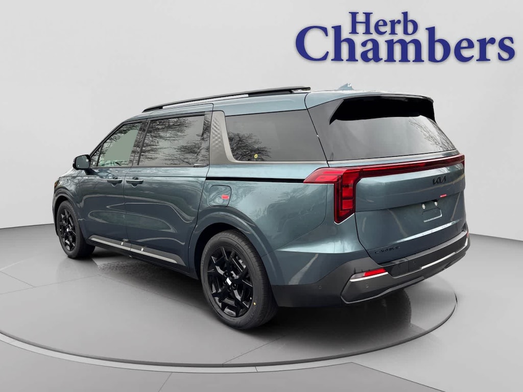 New 2026 Kia Carnival SX Van Passenger Van