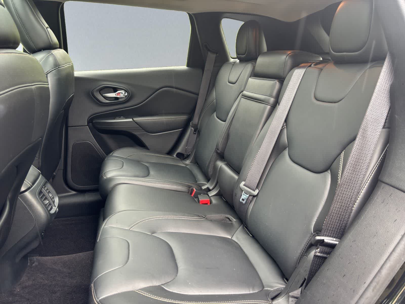used 2016 Jeep Cherokee car, priced at $11,681