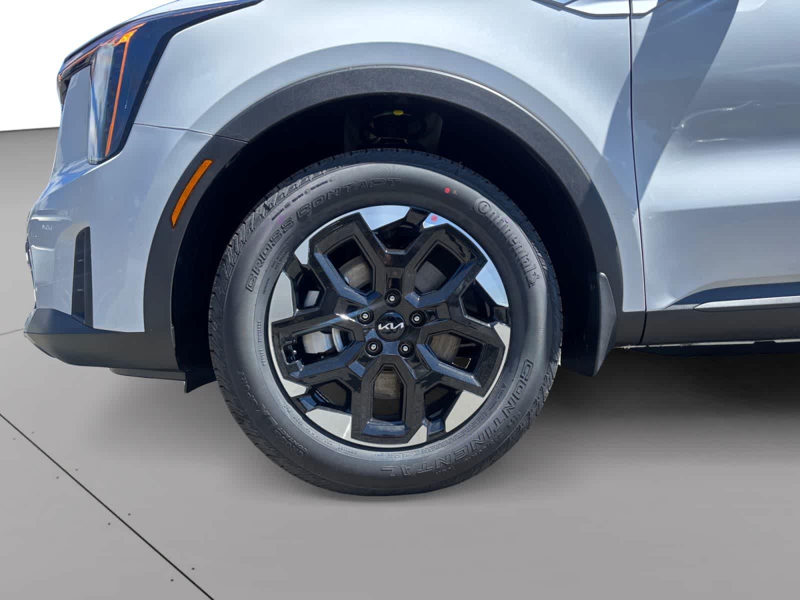 new 2026 Kia Sorento car, priced at $39,970