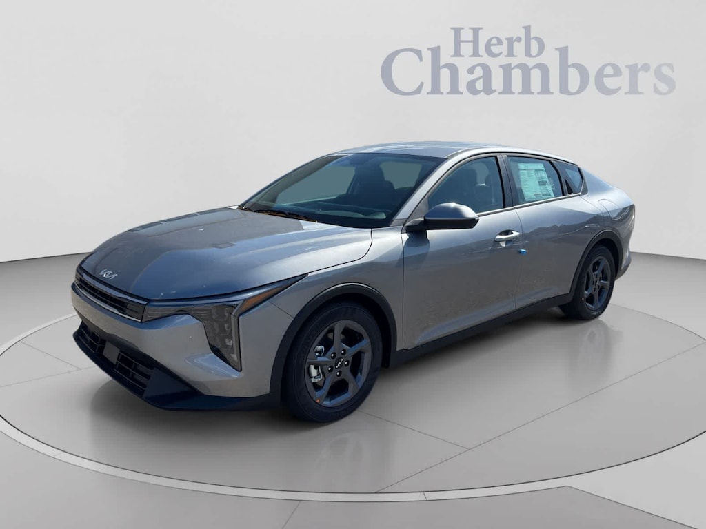 New 2026 Kia K4 LXS Sedan