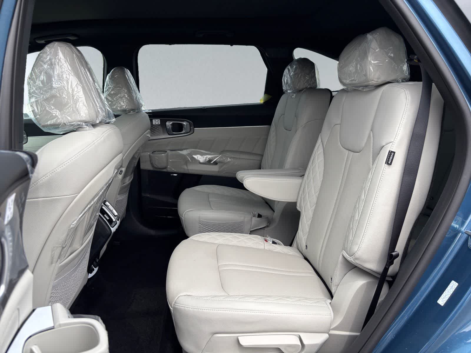 new 2026 Kia Sorento Hybrid car, priced at $48,177