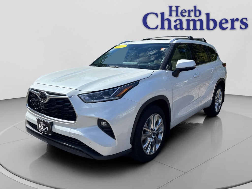 Used 2022 Toyota Highlander Limited SUV
