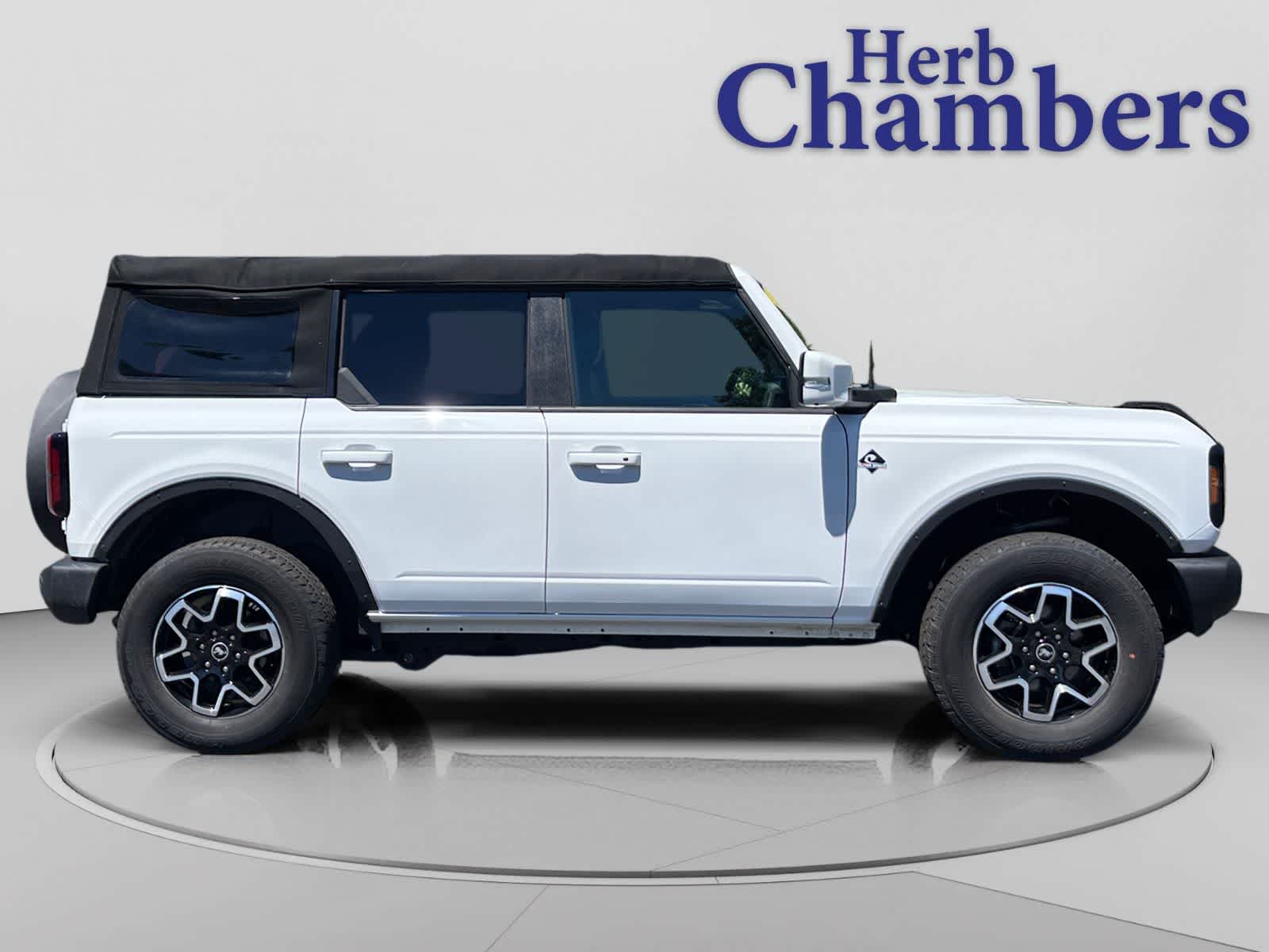 used 2024 Ford Bronco car, priced at $44,997