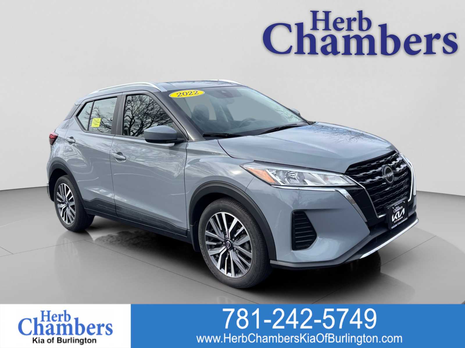 2022 Nissan Kicks SV FWD